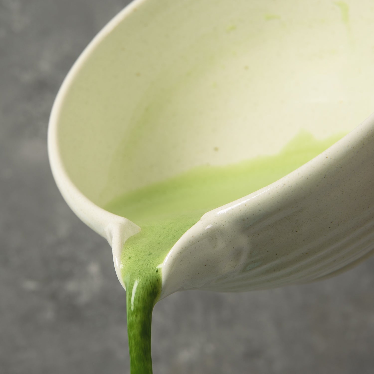 Matschaskål med Pip – Katakutchi Räfflad Vit