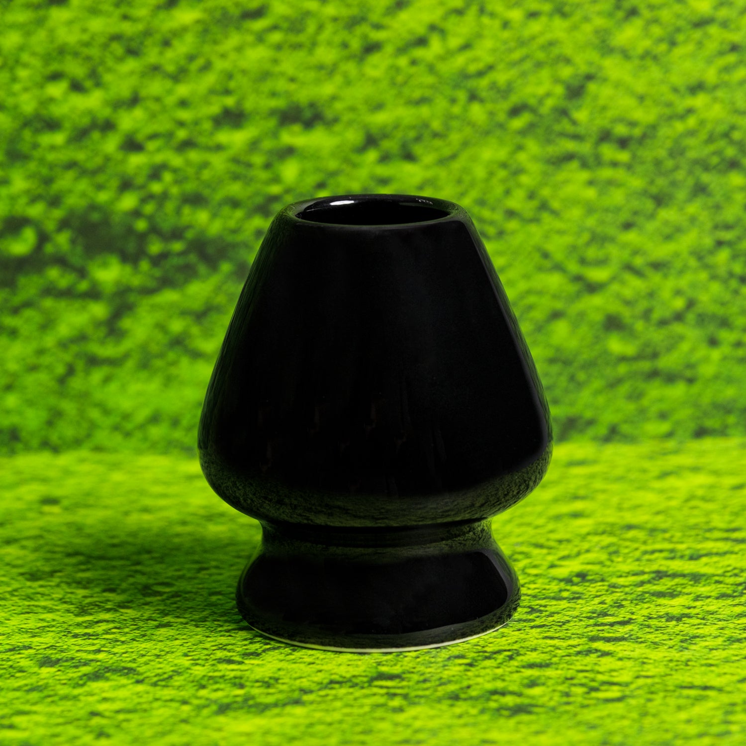 Matchavispställ – Svart Porslin