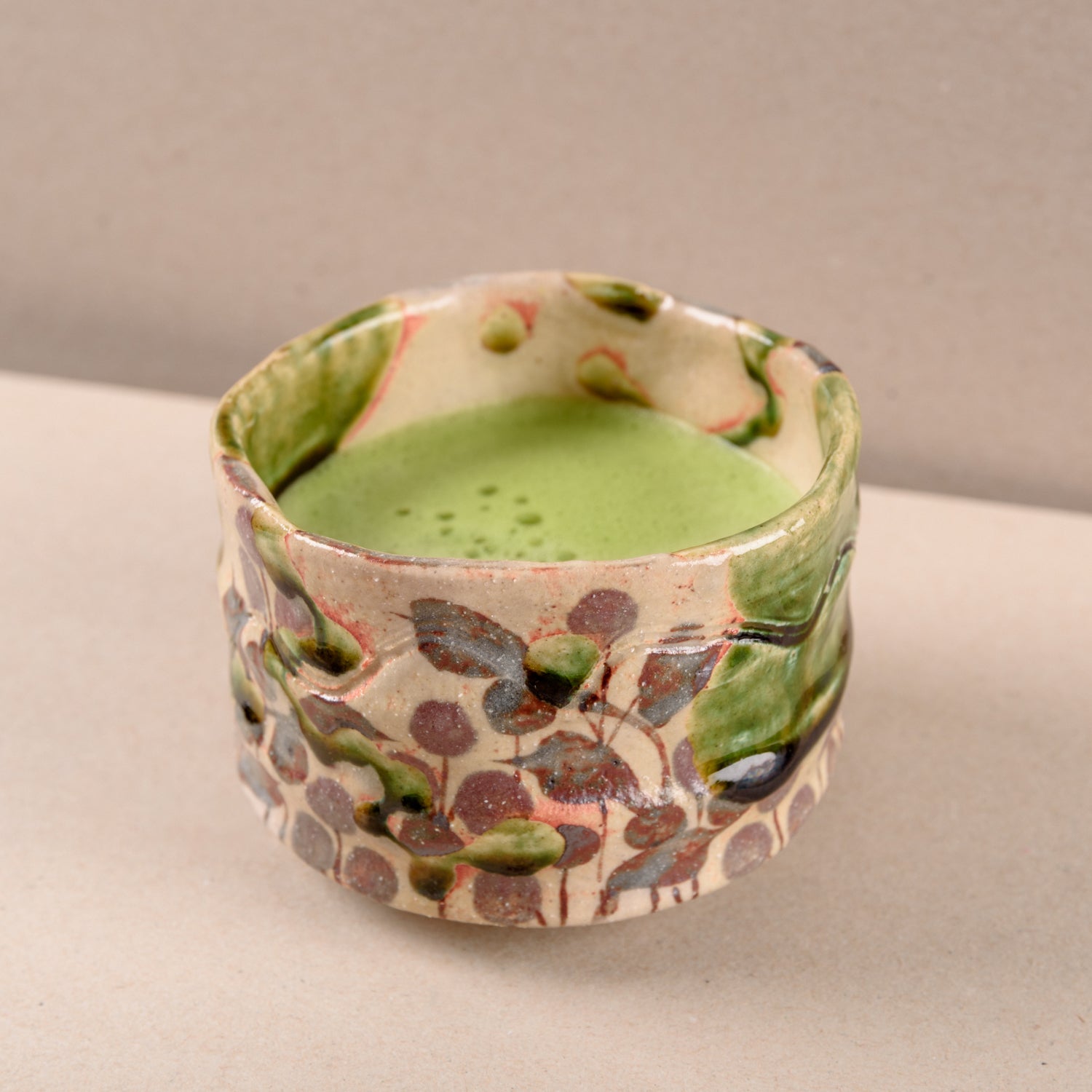 Matchaskål – Mönstrad Beige & Grön