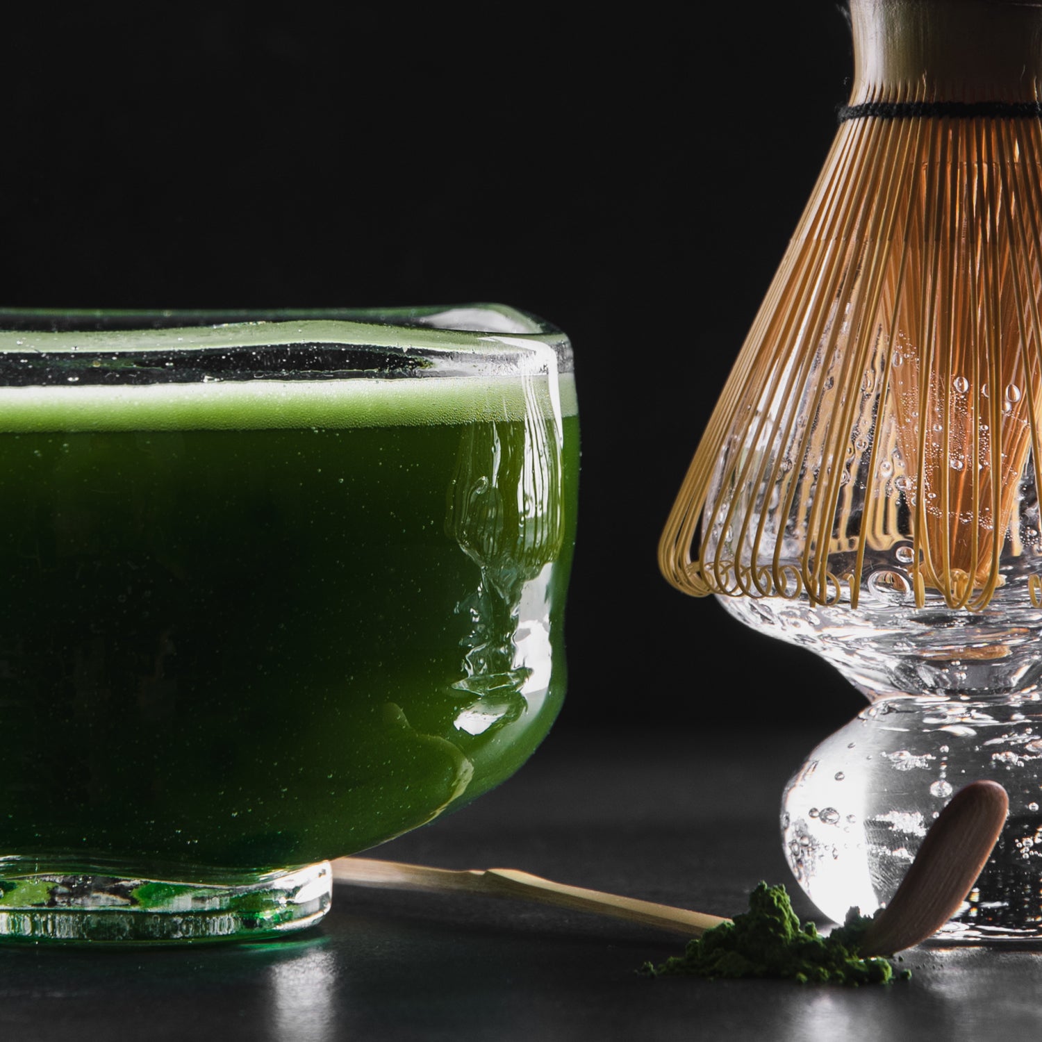 Matcha bowl in glass – Patterned Green