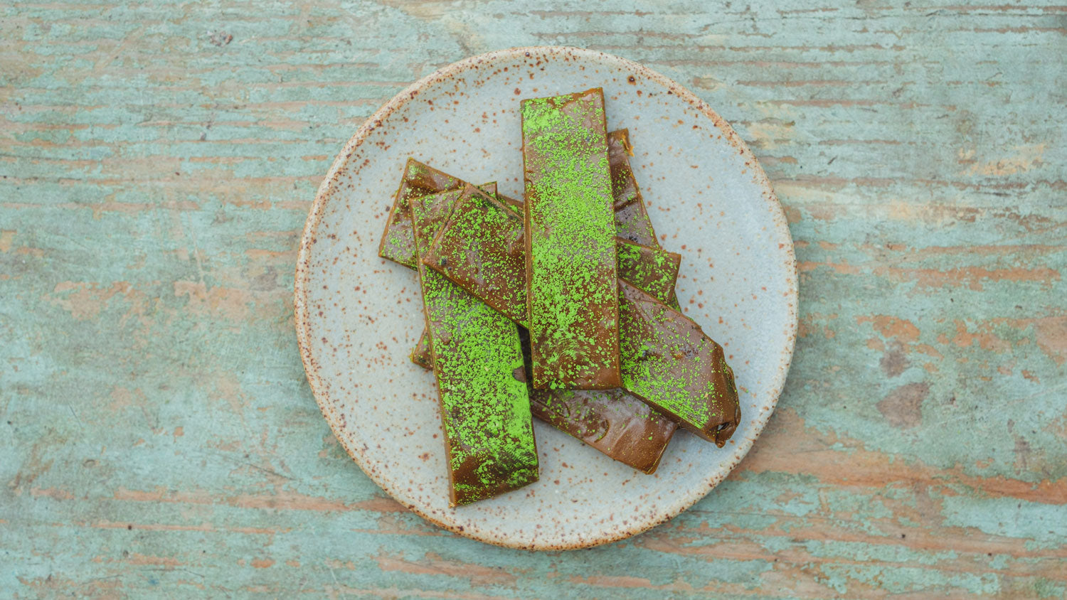 Kokoskola med matcha