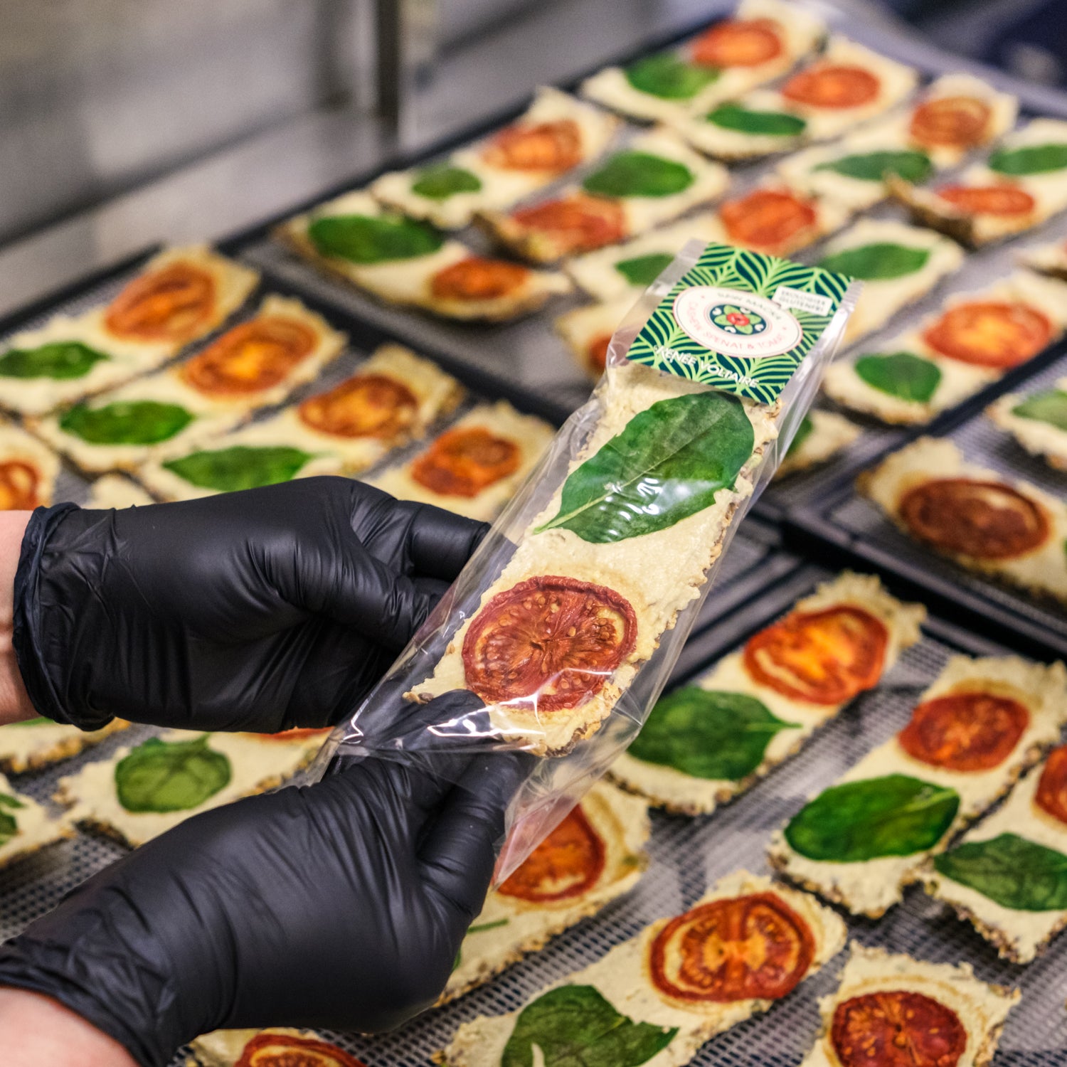 Raw Sandwich – Cashew, Spinach & Tomato